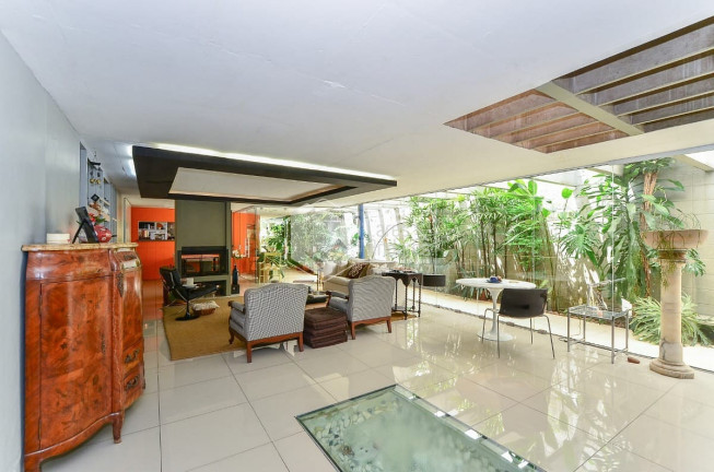 Casa com 3 Quartos à Venda, 367 m² em Brooklin - São Paulo