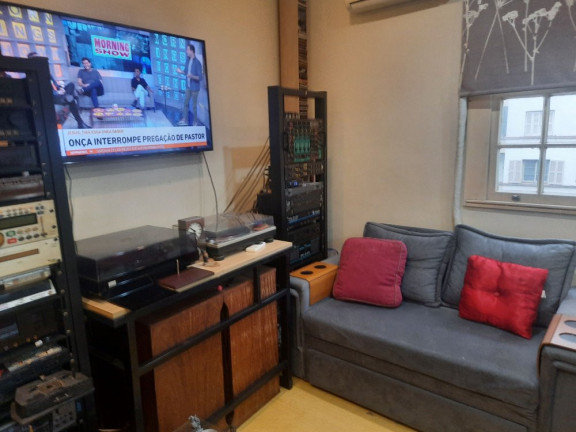 Imagem Apartamento com 1 Quarto à Venda, 66 m² em Centro Histórico - Porto Alegre Imagem Apartamento com 1 Quarto à Venda, 66 m² em Centro Histórico - Porto Alegre