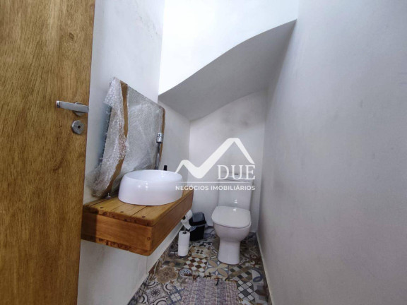 Casa com 3 Quartos à Venda, 168 m² em Boqueirão - Santos