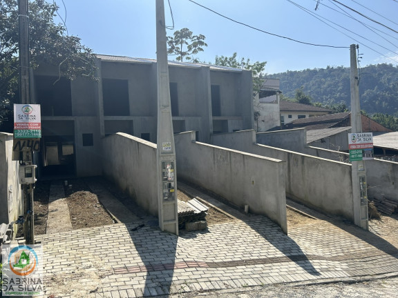 Imagem Casa com 2 Quartos à Venda, 70 m² em Itoupavazinha - Blumenau Imagem Casa com 2 Quartos à Venda, 70 m² em Itoupavazinha - Blumenau