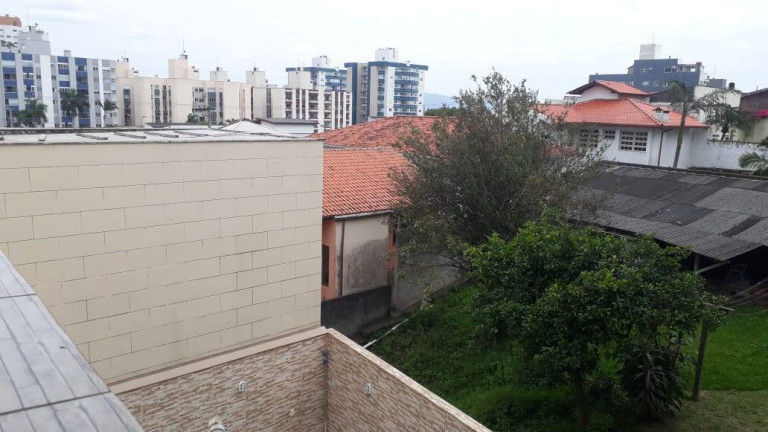 Imagem Casa com 5 Quartos à Venda, 250 m² em Jardim Atlântico - Florianópolis