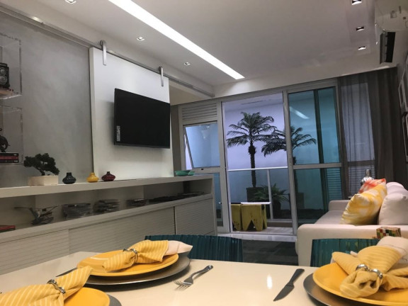Imagem Imóvel com 2 Quartos à Venda, 79 m² em Barra Da Tijuca - Rio De Janeiro Imagem Imóvel com 2 Quartos à Venda, 79 m² em Barra Da Tijuca - Rio De Janeiro