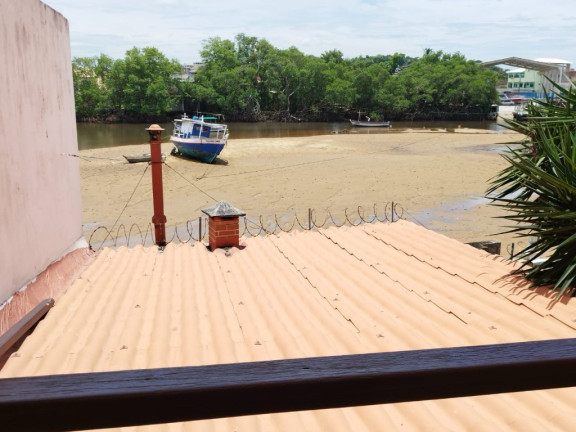 Imagem Casa com 3 Quartos à Venda, 300 m² em Perocão - Guarapari Imagem Casa com 3 Quartos à Venda, 300 m² em Perocão - Guarapari