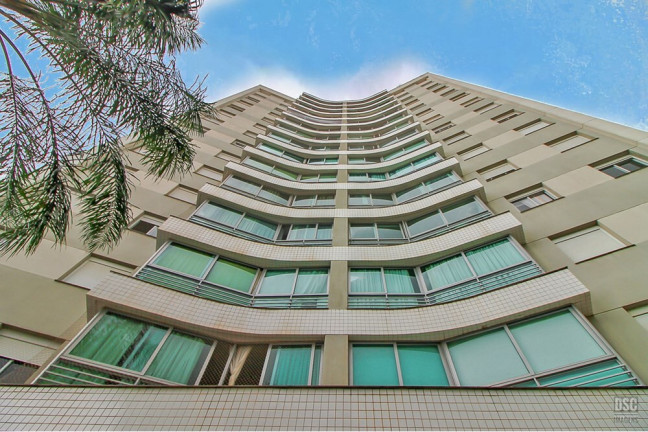 Imagem Apartamento com 2 Quartos à Venda, 80 m² em Menino Deus - Porto Alegre Imagem Apartamento com 2 Quartos à Venda, 80 m² em Menino Deus - Porto Alegre