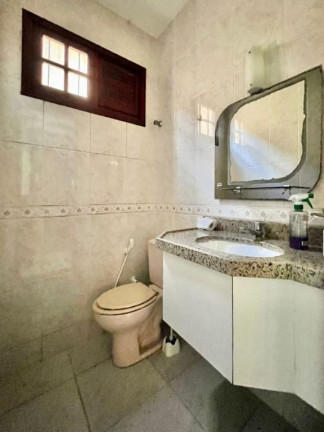 Imagem Casa com 4 Quartos à Venda, 180 m² em Sapiranga - Fortaleza Imagem Casa com 4 Quartos à Venda, 180 m² em Sapiranga - Fortaleza