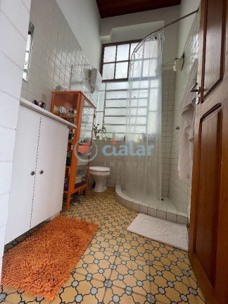 Imagem Casa com 3 Quartos à Venda, 203 m² em Humaitá - Rio De Janeiro Imagem Casa com 3 Quartos à Venda, 203 m² em Humaitá - Rio De Janeiro