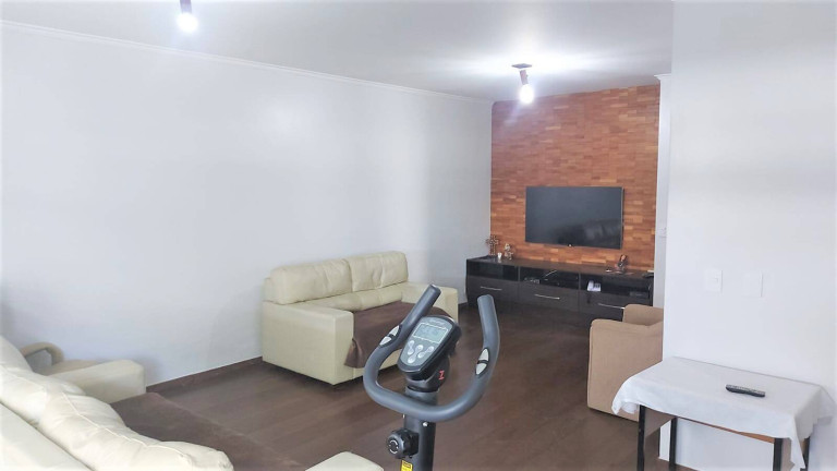 Imagem Casa com 4 Quartos à Venda, 224 m² em Interlagos - São Paulo Imagem Casa com 4 Quartos à Venda, 224 m² em Interlagos - São Paulo