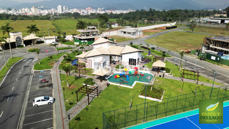 Imagem Terreno à Venda,  em Centro - Camboriú