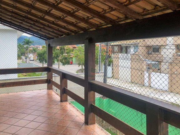 Imagem Casa com 4 Quartos à Venda, 270 m² em Itaipu - Niterói Imagem Casa com 4 Quartos à Venda, 270 m² em Itaipu - Niterói