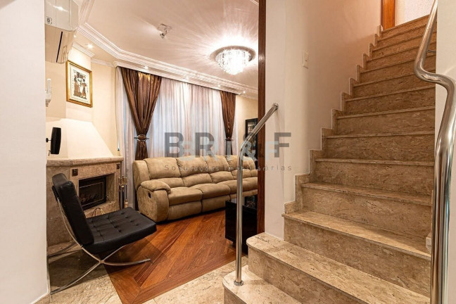 Imagem Sobrado com 2 Quartos à Venda, 178 m² em Indianópolis - São Paulo Imagem Sobrado com 2 Quartos à Venda, 178 m² em Indianópolis - São Paulo