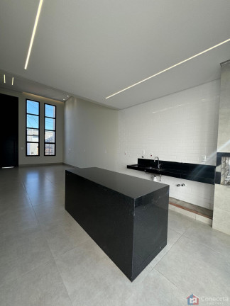 Imagem Casa com 3 Quartos à Venda, 141 m² em Afonso Queiroz - Patos De Minas
