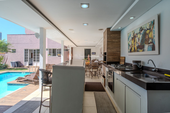 Imagem Casa com 3 Quartos à Venda, 352 m² em Mossunguê - Curitiba Imagem Casa com 3 Quartos à Venda, 352 m² em Mossunguê - Curitiba