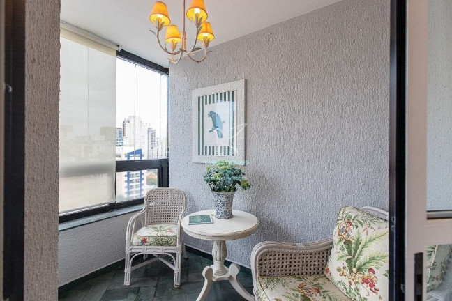 Imagem Apartamento com 2 Quartos à Venda, 139 m² em Vila Olímpia - São Paulo