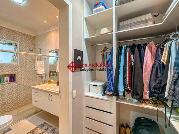 Imagem Casa de Condomínio com 4 Quartos à Venda, 1 m² em Parque Dom Henrique - Cotia