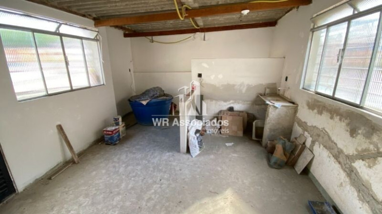 Imagem Casa com 3 Quartos à Venda, 260 m² Imagem Casa com 3 Quartos à Venda, 260 m²