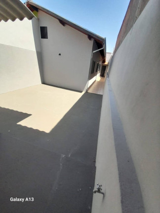 Imagem Casa com 2 Quartos à Venda, 138 m² em Botucatu Imagem Casa com 2 Quartos à Venda, 138 m² em Botucatu