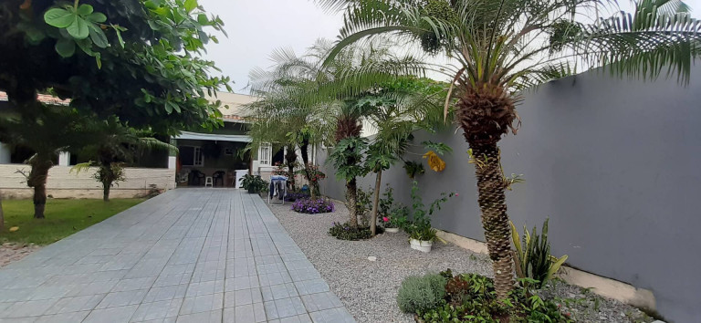 Imagem Casa com 3 Quartos à Venda, 168 m² em Universitário - Tijucas Imagem Casa com 3 Quartos à Venda, 168 m² em Universitário - Tijucas