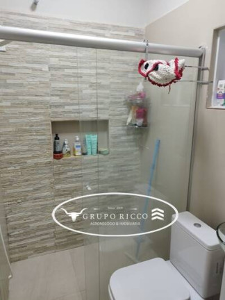 Imagem Casa com 2 Quartos à Venda, 180 m² em Centro - Barra Do Garças Imagem Casa com 2 Quartos à Venda, 180 m² em Centro - Barra Do Garças