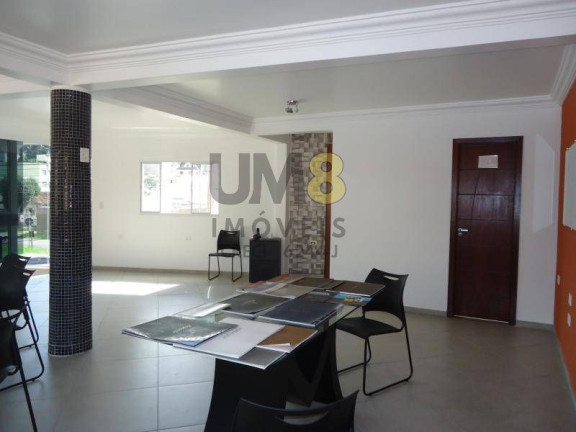 Imagem Sobrado com 3 Quartos à Venda, 244 m² em Guaíra - Curitiba Imagem Sobrado com 3 Quartos à Venda, 244 m² em Guaíra - Curitiba
