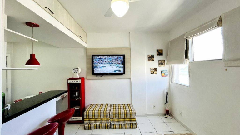 Imagem Kitnet com 1 Quarto à Venda, 25 m² em Itarare - Sao Vicente Imagem Kitnet com 1 Quarto à Venda, 25 m² em Itarare - Sao Vicente