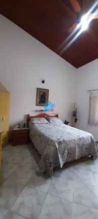 Imagem Casa com 2 Quartos à Venda, 360 m² em Centro - Vinhedo Imagem Casa com 2 Quartos à Venda, 360 m² em Centro - Vinhedo