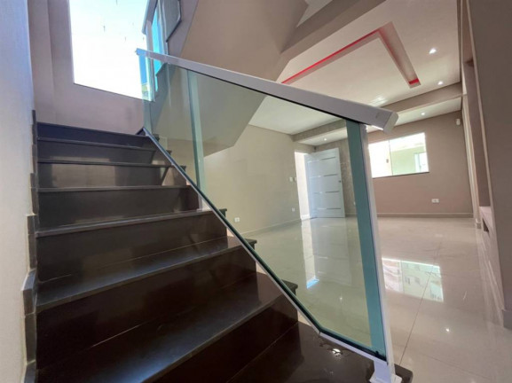 Imagem Casa com 3 Quartos à Venda, 249 m² em Caiçara - Praia Grande Imagem Casa com 3 Quartos à Venda, 249 m² em Caiçara - Praia Grande