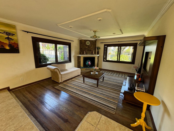 Imagem Casa com 5 Quartos para Alugar, 500 m² em Boeira - Canela Imagem Casa com 5 Quartos para Alugar, 500 m² em Boeira - Canela