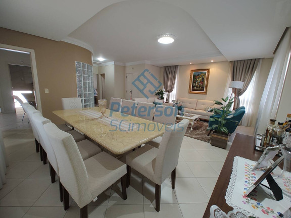 Imagem Casa com 4 Quartos à Venda, 430 m² em Jardim Maluche - Brusque