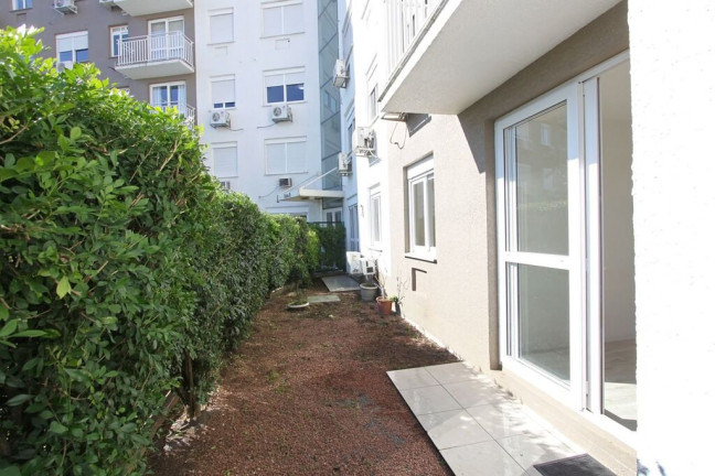 Imagem Apartamento com 3 Quartos à Venda, 101 m² em Jardim Sabará - Porto Alegre Imagem Apartamento com 3 Quartos à Venda, 101 m² em Jardim Sabará - Porto Alegre