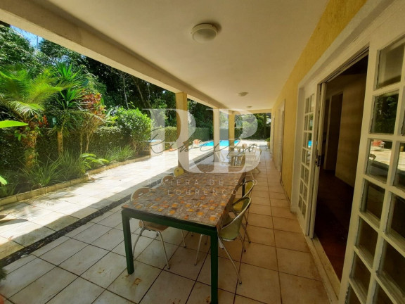 Imagem Imóvel com 4 Quartos à Venda, em Riviera - Bertioga Imagem Imóvel com 4 Quartos à Venda, em Riviera - Bertioga