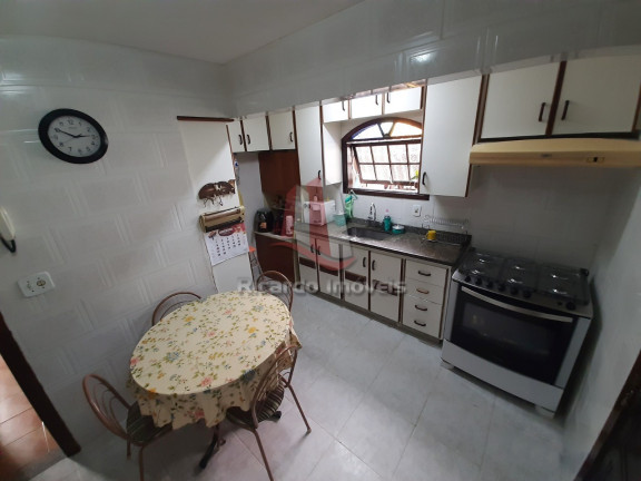 Imagem Imóvel com 3 Quartos à Venda, 150 m² em Braga - Cabo Frio Imagem Imóvel com 3 Quartos à Venda, 150 m² em Braga - Cabo Frio