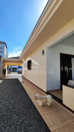 Imagem Casa com 3 Quartos à Venda, 135 m² em Aventureiro - Joinville