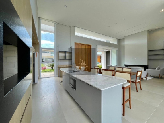 Imagem Casa com 4 Quartos à Venda, 168 m² em Centro - Capão Da Canoa Imagem Casa com 4 Quartos à Venda, 168 m² em Centro - Capão Da Canoa