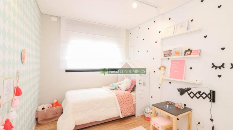 Imagem Apartamento com 2 Quartos à Venda, 72 m² em Cabral - Curitiba