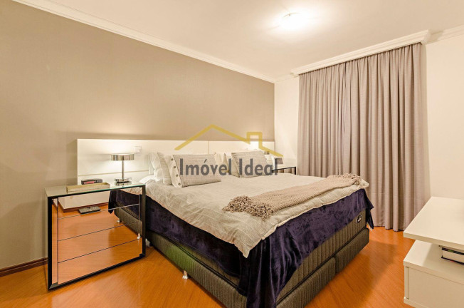 Imagem Apartamento com 3 Quartos à Venda, 150 m² em Cristo Rei - Curitiba Imagem Apartamento com 3 Quartos à Venda, 150 m² em Cristo Rei - Curitiba