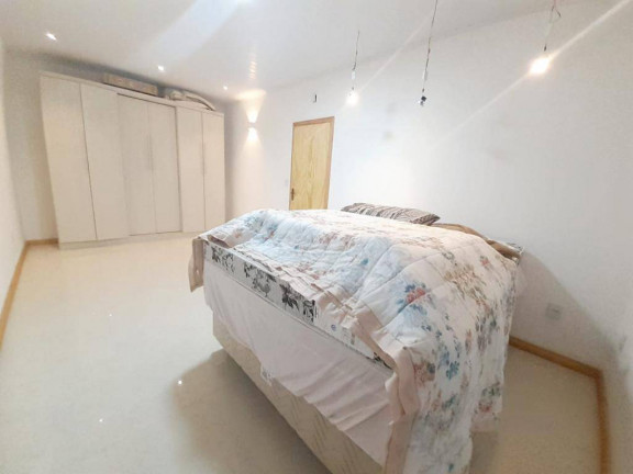 Imagem Casa com 4 Quartos à Venda, 120 m² em Xangri-lá Imagem Casa com 4 Quartos à Venda, 120 m² em Xangri-lá