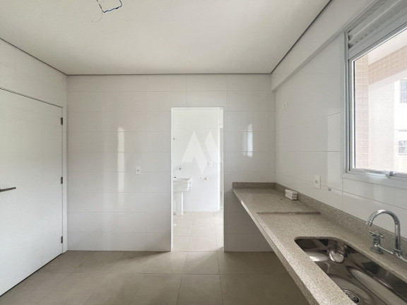 Imagem Apartamento com 3 Quartos à Venda, 137 m² em José Menino - Santos