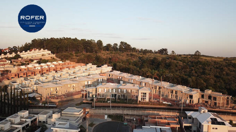 Imagem Casa com 3 Quartos à Venda, 134 m² em Chácaras Silvania - Valinhos Imagem Casa com 3 Quartos à Venda, 134 m² em Chácaras Silvania - Valinhos