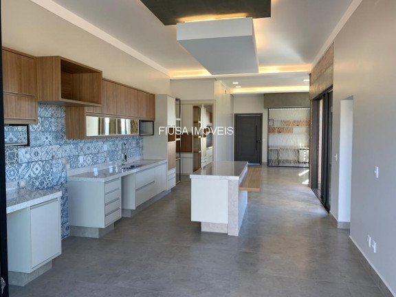 Imagem Casa com 3 Quartos à Venda, em Vila Do Golf - Ribeirão Preto Imagem Casa com 3 Quartos à Venda, em Vila Do Golf - Ribeirão Preto