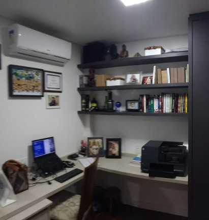 Imagem Apartamento com 3 Quartos à Venda, 101 m² em Rio Branco - Porto Alegre Imagem Apartamento com 3 Quartos à Venda, 101 m² em Rio Branco - Porto Alegre