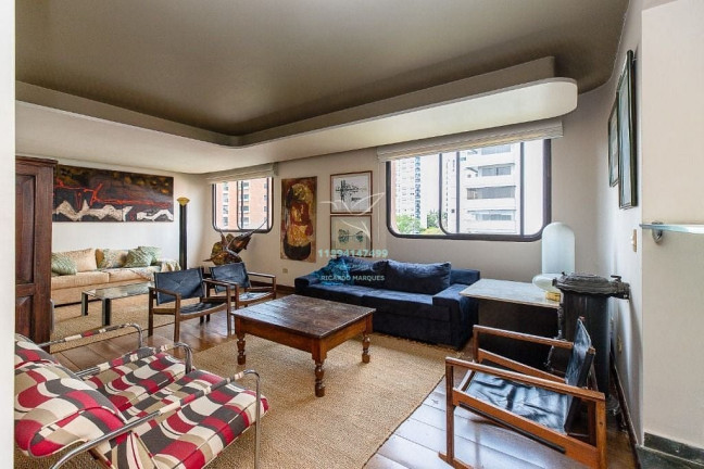 Apartamento com 3 Quartos à Venda, 210 m² em Moema - São Paulo