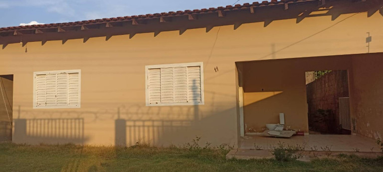 Imagem Casa com 3 Quartos à Venda, em Morada Do Ouro - Cuiabá Imagem Casa com 3 Quartos à Venda, em Morada Do Ouro - Cuiabá