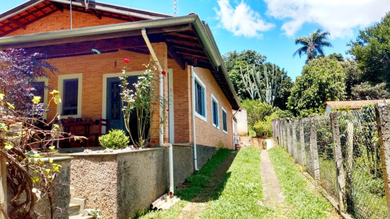 Imagem Chácara com 3 Quartos à Venda, 1.320 m² em São João Da Boa Vista Imagem Chácara com 3 Quartos à Venda, 1.320 m² em São João Da Boa Vista