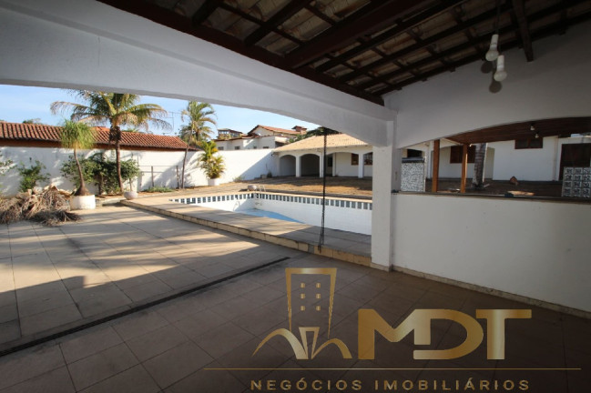 Imagem Casa com 3 Quartos à Venda, 260 m² em Braúnas - Belo Horizonte Imagem Casa com 3 Quartos à Venda, 260 m² em Braúnas - Belo Horizonte