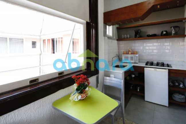 Imagem Cobertura com 18 Quartos à Venda, 800 m² em Copacabana - Rio De Janeiro