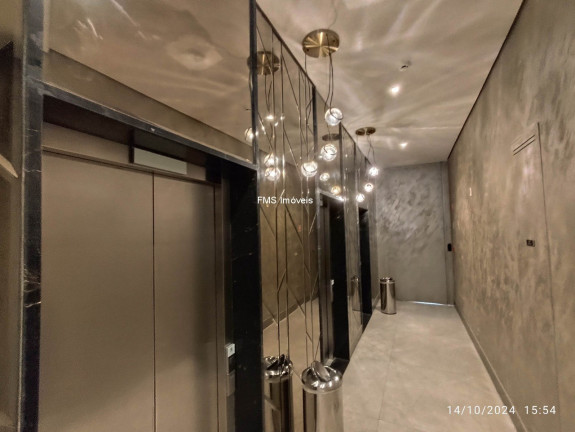 Imagem Imóvel com 1 Quarto à Venda, 29 m² em Moema - São Paulo Imagem Imóvel com 1 Quarto à Venda, 29 m² em Moema - São Paulo