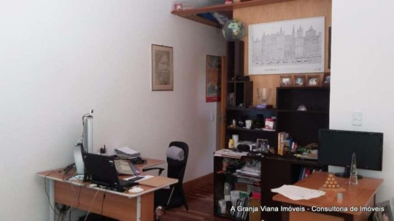 Imagem Casa com 3 Quartos à Venda, 1.300 m² em Altos De São Fernando - Jandira