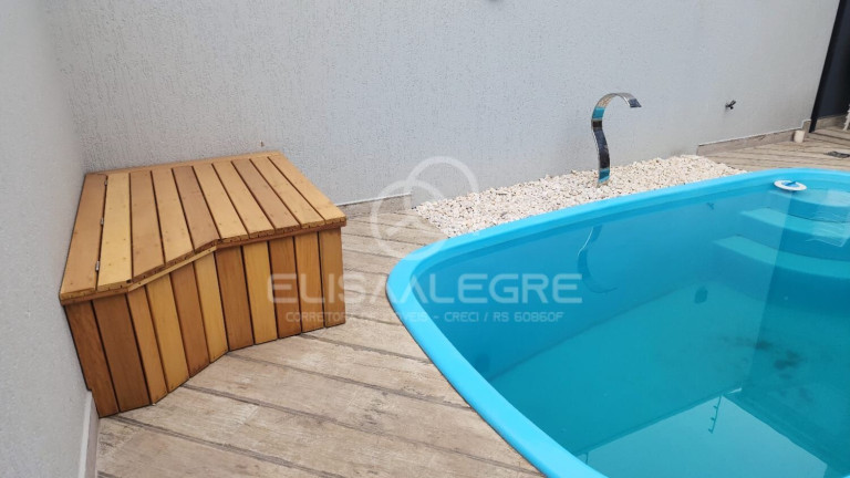 Imagem Sobrado com 2 Quartos à Venda, 82 m² em Santo Inácio - Esteio