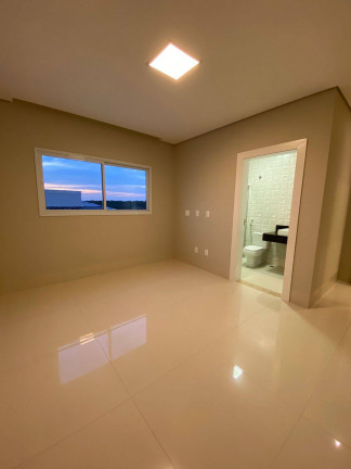 Imagem Casa com 4 Quartos à Venda,  em Santa Rosa - Cuiabá
