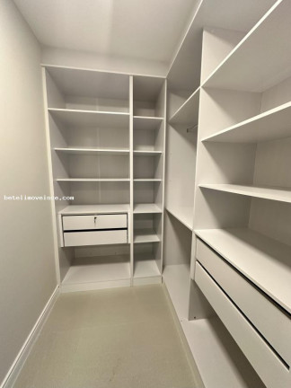 Imagem Casa de Condomínio com 4 Quartos à Venda, 275 m² em Cidade Alpha - Eusébio Imagem Casa de Condomínio com 4 Quartos à Venda, 275 m² em Cidade Alpha - Eusébio